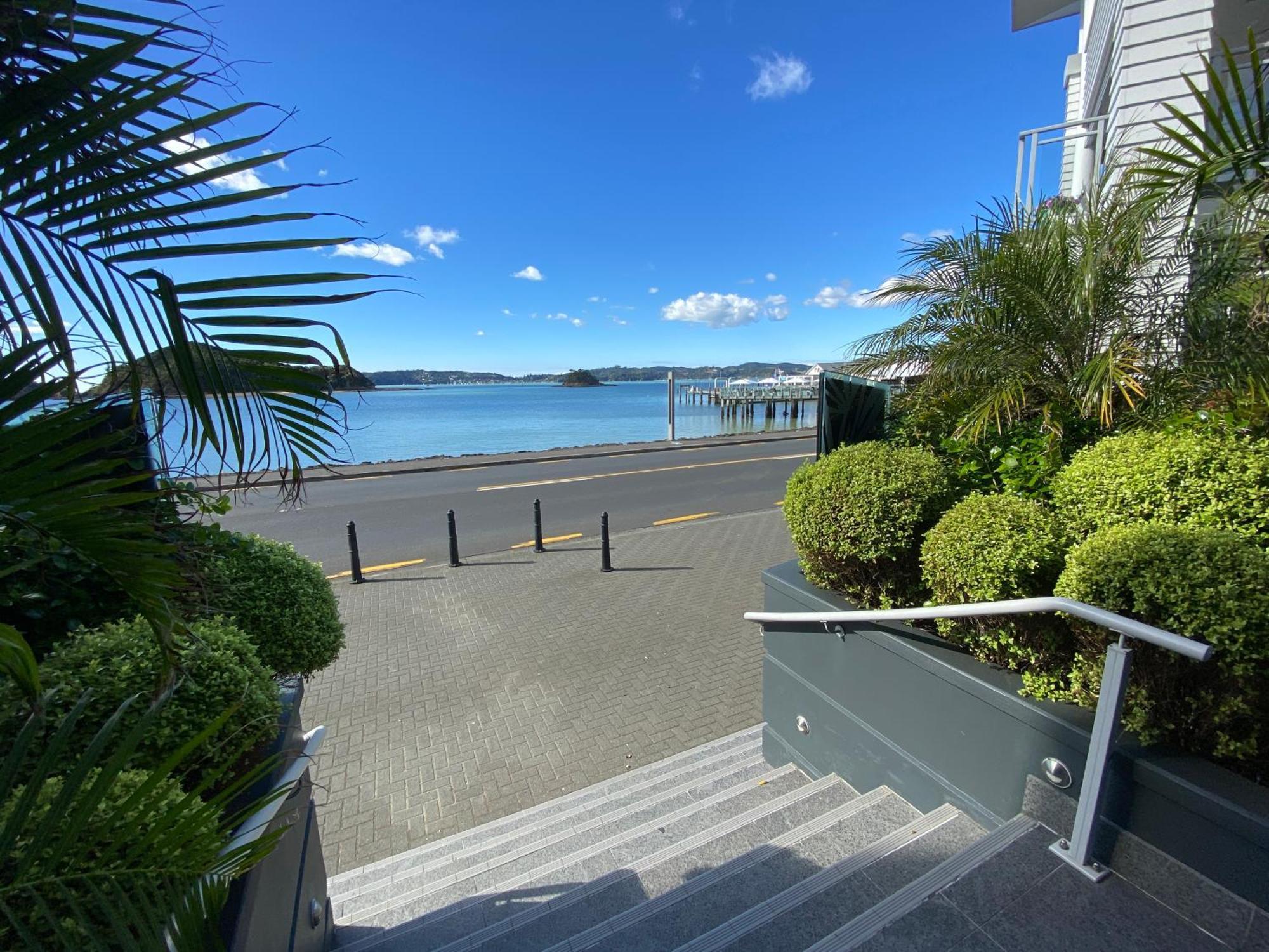 By The Sea Apartment Paihia Bagian luar foto