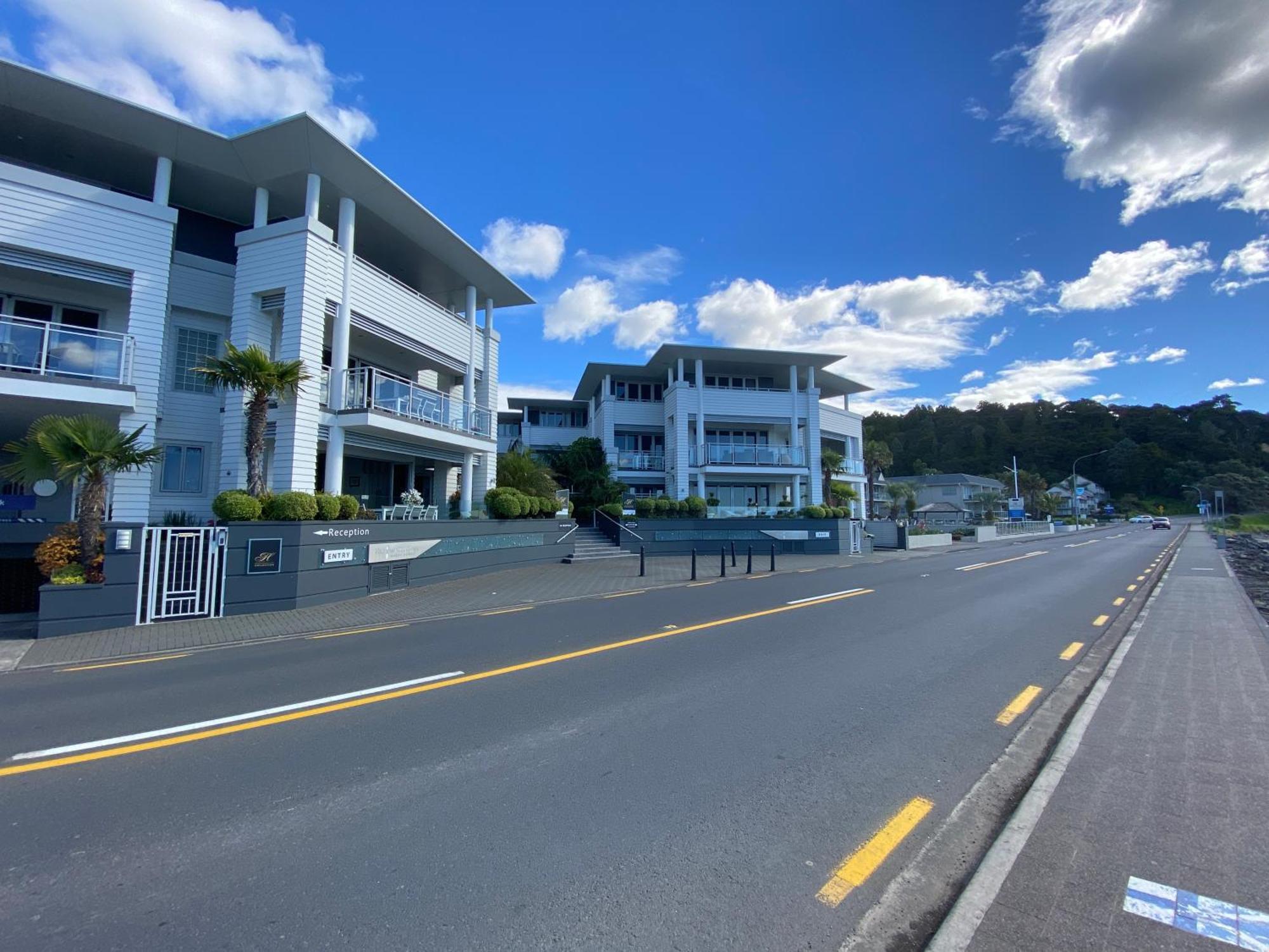 By The Sea Apartment Paihia Bagian luar foto